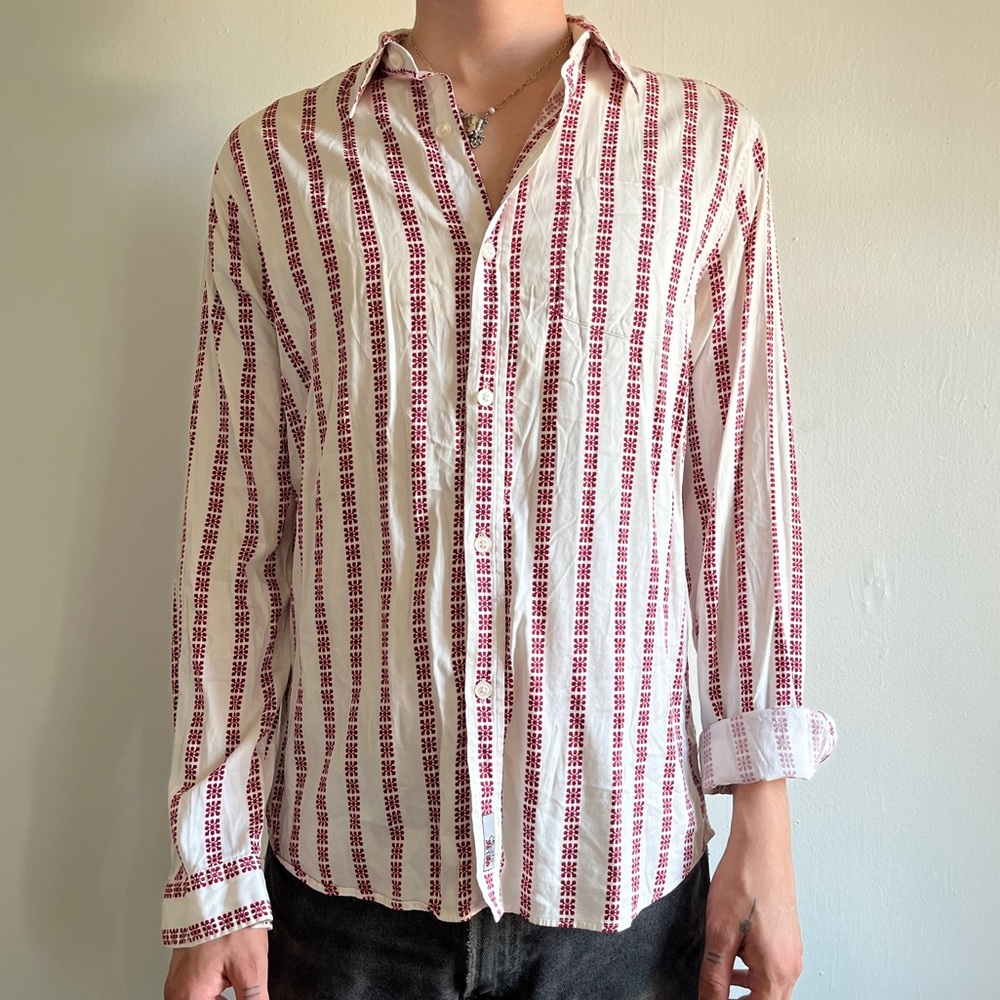 Red & White Patterned Flowy Button Down Shirt Qui… - image 1